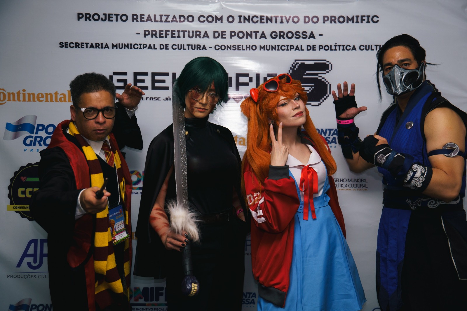 Geektopia reúne 2 mil pessoas e consolida Ponta Grossa na rota geek do Paraná